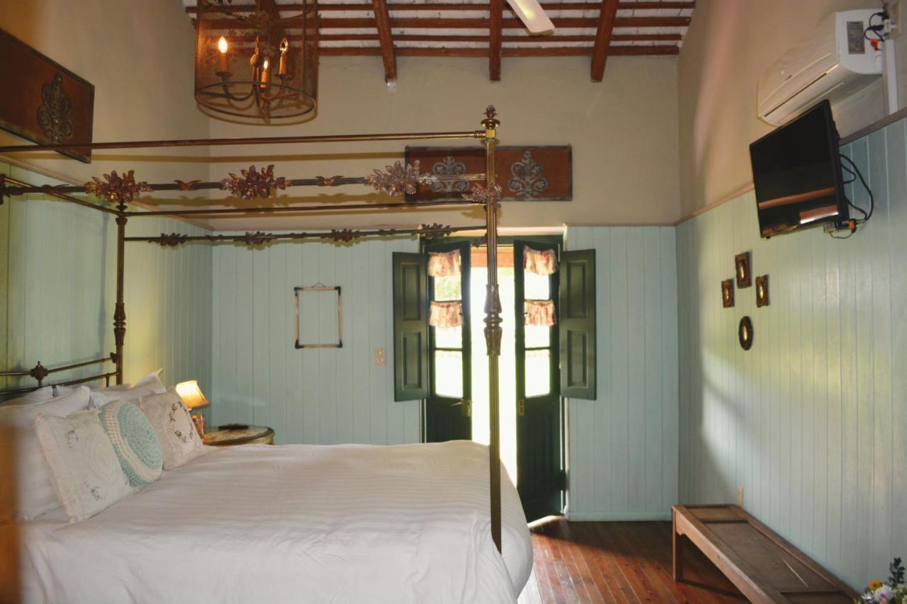 Estancia El Cangue Porvenir Bagian luar foto